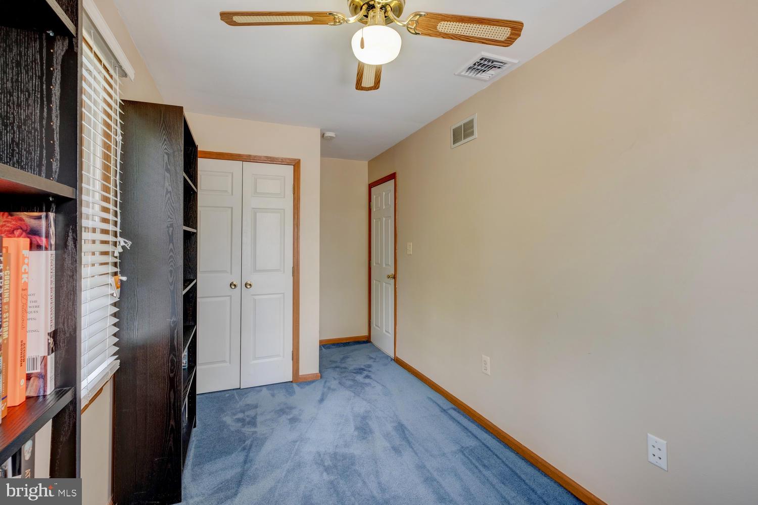 33 Chapel Hill Road Red Bank, NJ 07701 - Photo 25 of 39