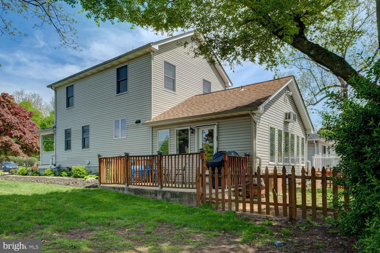 33 Chapel Hill Road Red Bank, NJ 07701 - Photo 34 of 39