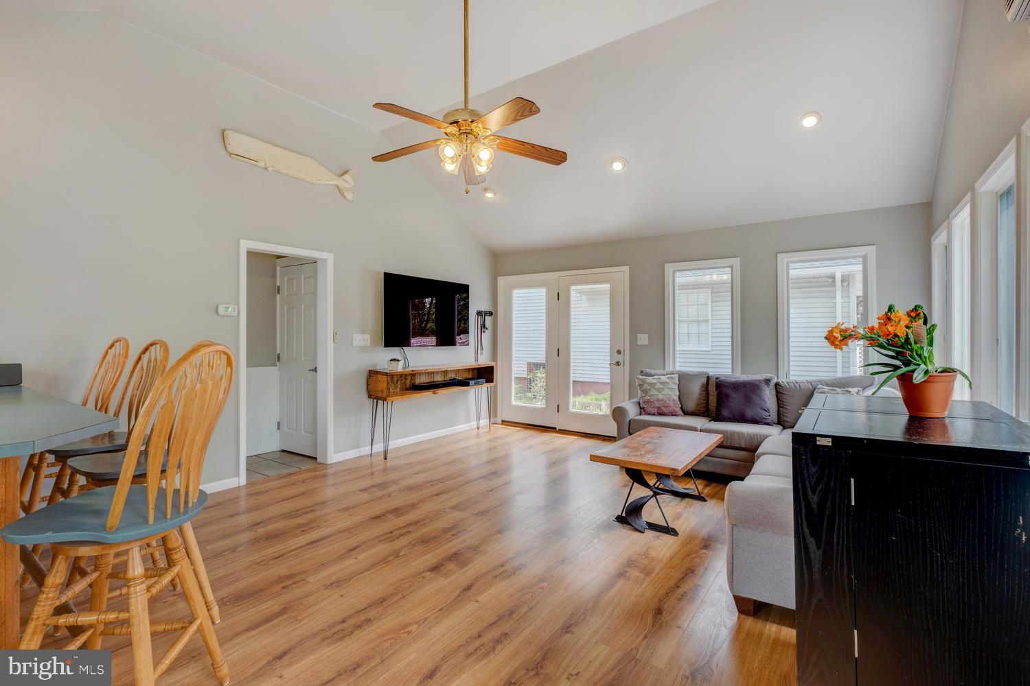 33 Chapel Hill Road Red Bank, NJ 07701 - Photo 6 of 39