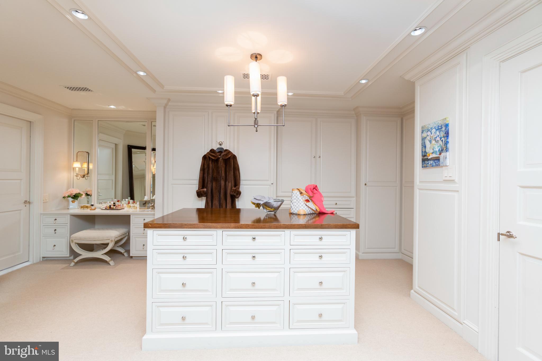 3030 K Street Northwest, Unit PH212 Washington, DC 20007 - Photo 21 of 30