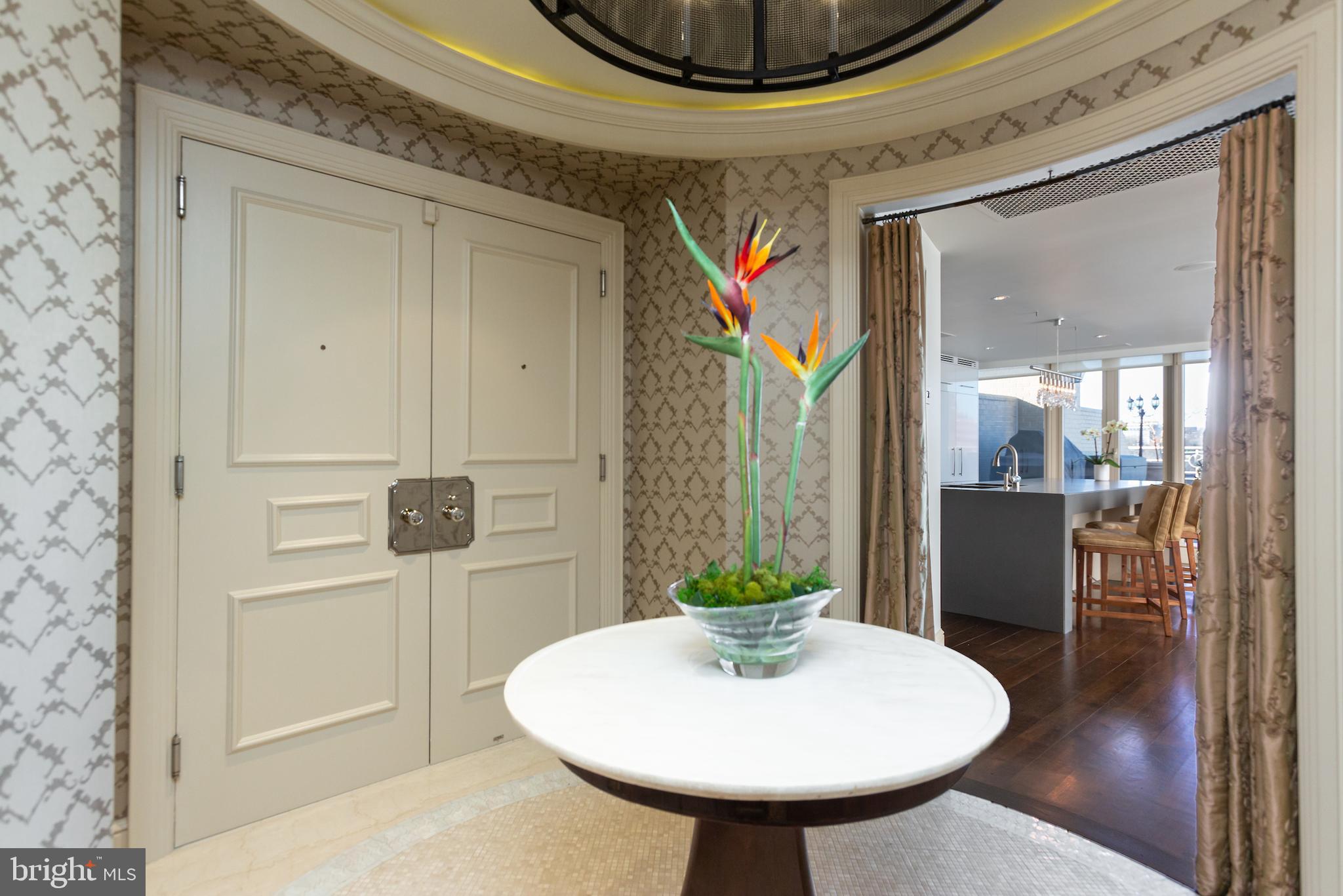 3030 K Street Northwest, Unit PH212 Washington, DC 20007 - Photo 6 of 30