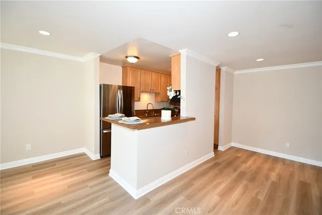 $599,995 | 6542 Ocean Crest Drive, Unit B114, Rancho Palos Verdes, CA 90275