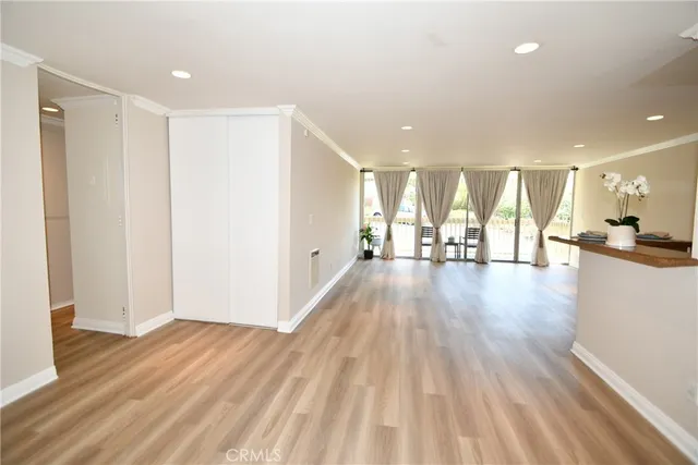 $599,995 | 6542 Ocean Crest Drive, Unit B114, Rancho Palos Verdes, CA 90275