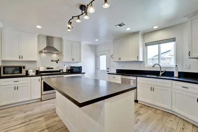 $1,375,000 | 118 Cherry Avenue, South San Francisco, CA 94080