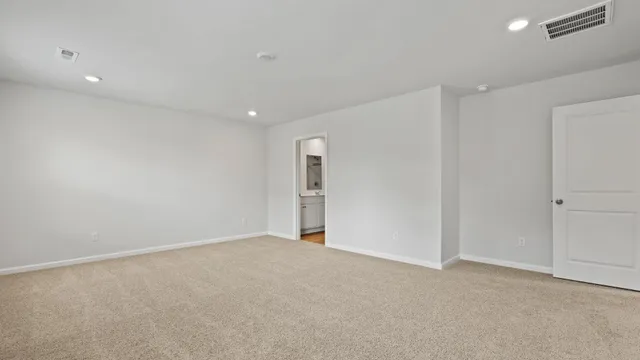 $299,900 | 1064 Mulligan Drive, Manning, SC 29102