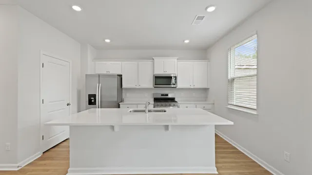 $299,900 | 1064 Mulligan Drive, Manning, SC 29102