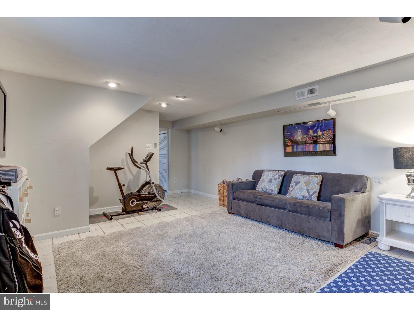 221 Arden Road Conshohocken, PA 19428 - Photo 19 of 25 Gallery Image 19
