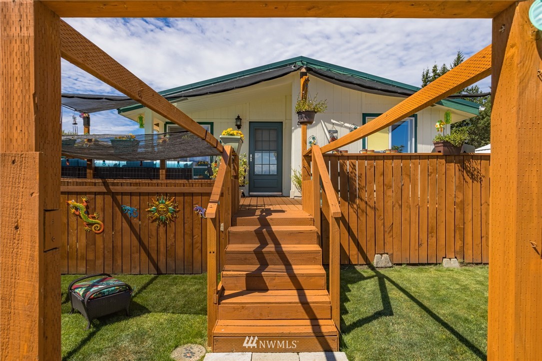1245 Bradley Road, Unit 15 Lynden, WA 98264 - Photo 2 of 32 Gallery Image 2