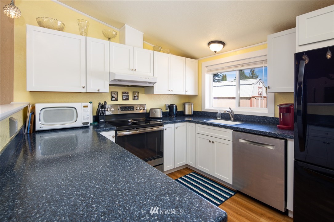 1245 Bradley Road, Unit 15 Lynden, WA 98264 - Photo 16 of 32 Gallery Image 16