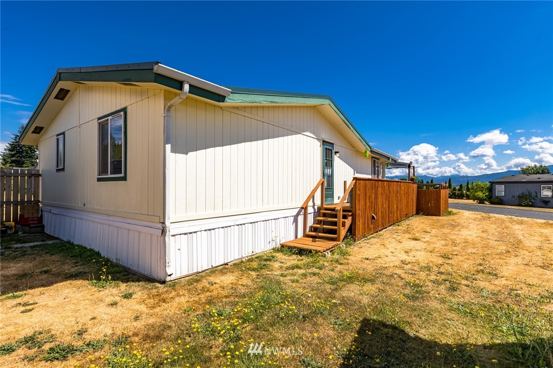 1245 Bradley Road, Unit 15 Lynden, WA 98264 - Photo 30 of 32 Gallery Image 30