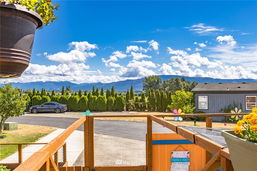 1245 Bradley Road, Unit 15 Lynden, WA 98264 - Photo 8 of 32 Gallery Image 8