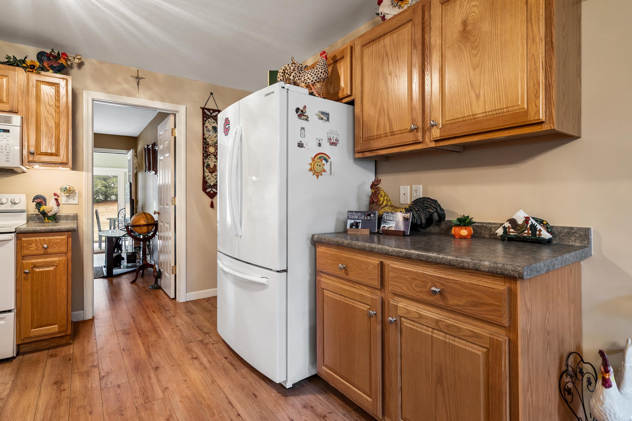 75 Brookview Road Windham, NH 03087 - Photo 7 of 30