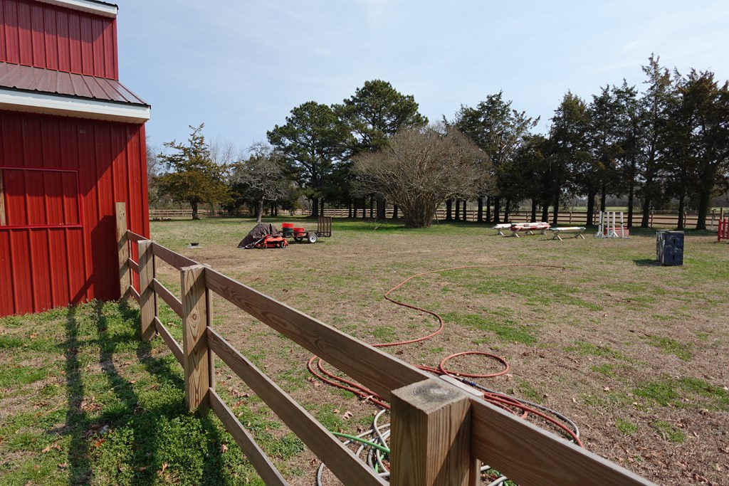 7337 Bayside Road Franktown, VA 23354 - Photo 28 of 82