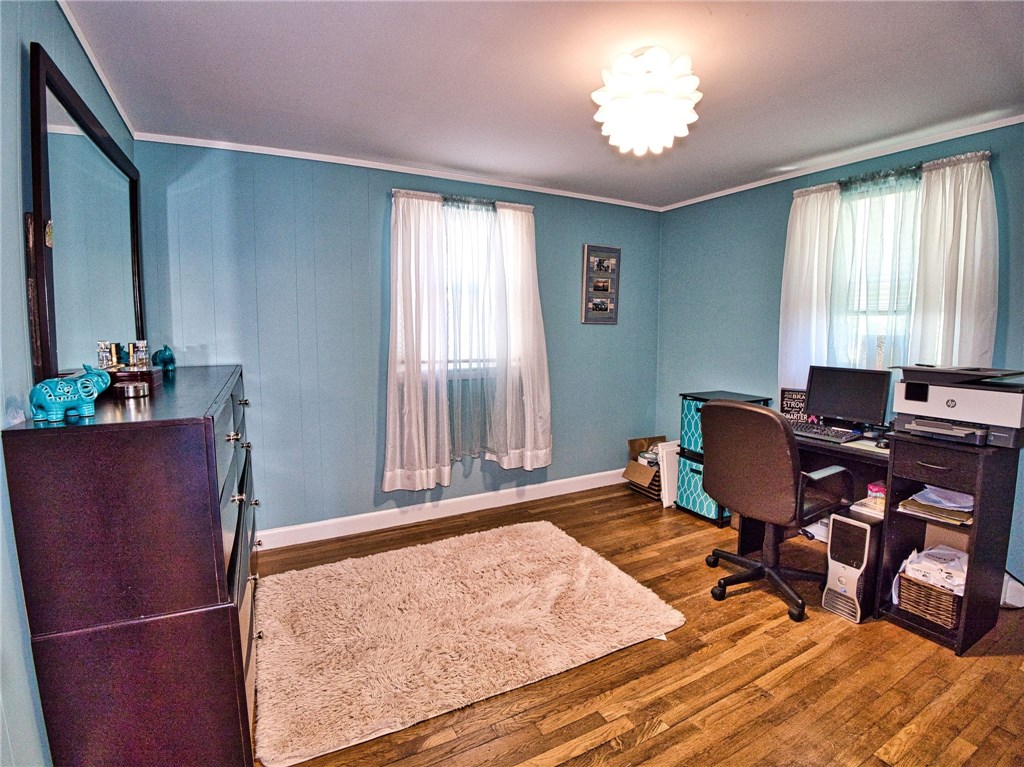 6 Violet Court Bristol, RI 02809 - Photo 13 of 39