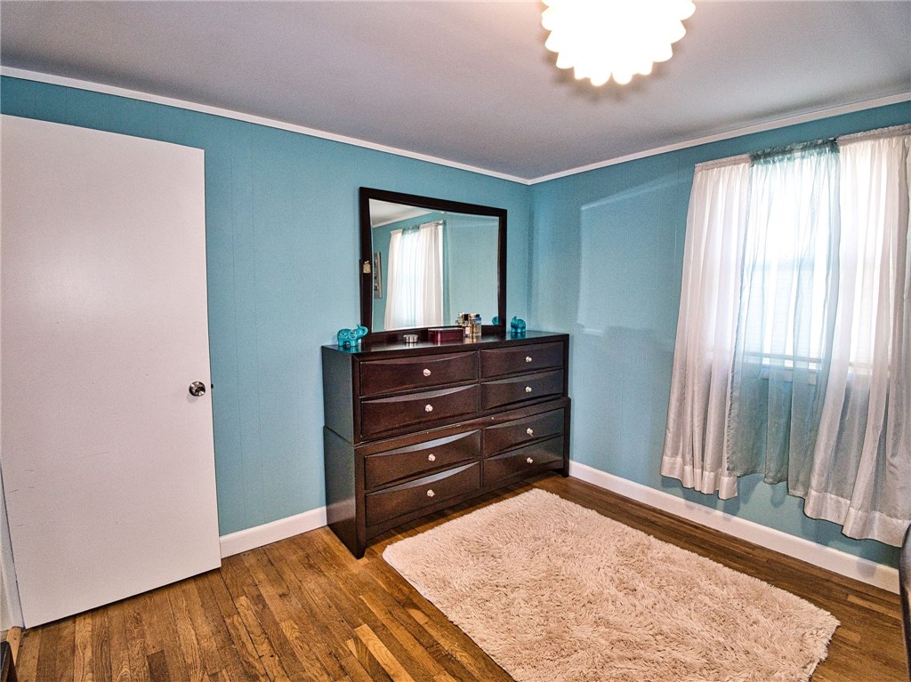6 Violet Court Bristol, RI 02809 - Photo 14 of 39