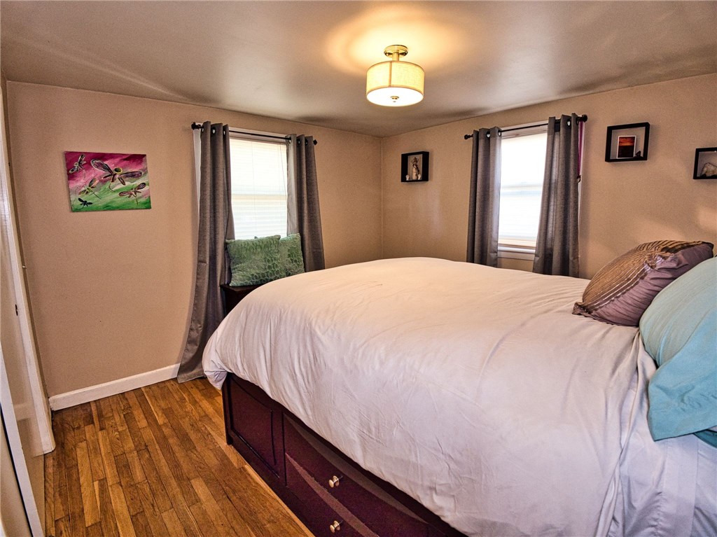 6 Violet Court Bristol, RI 02809 - Photo 15 of 39