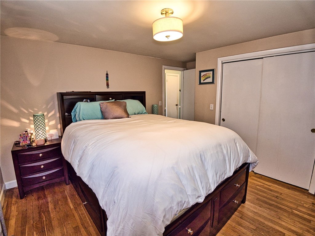 6 Violet Court Bristol, RI 02809 - Photo 16 of 39