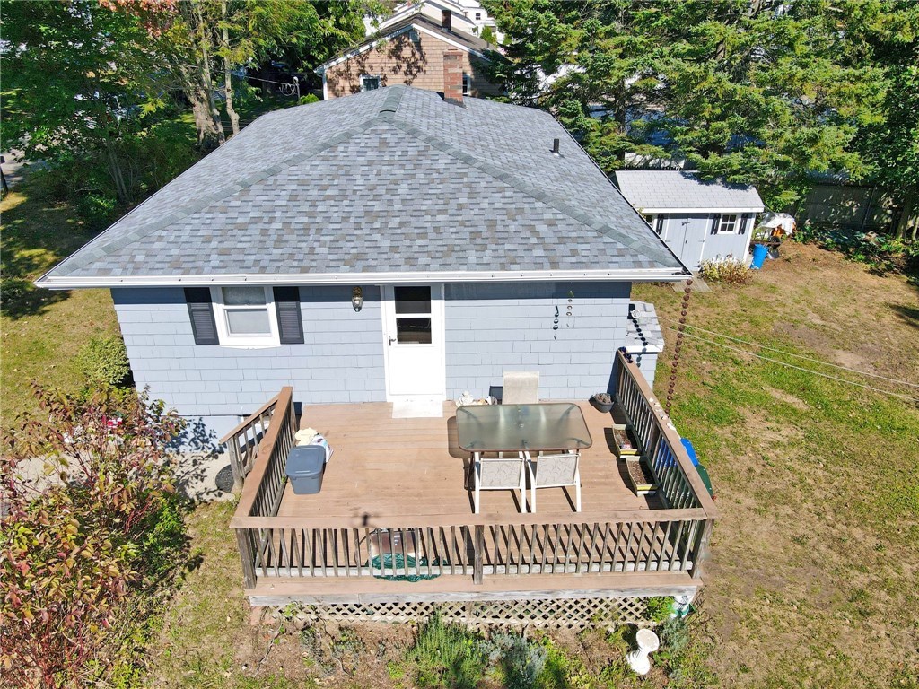 6 Violet Court Bristol, RI 02809 - Photo 21 of 39