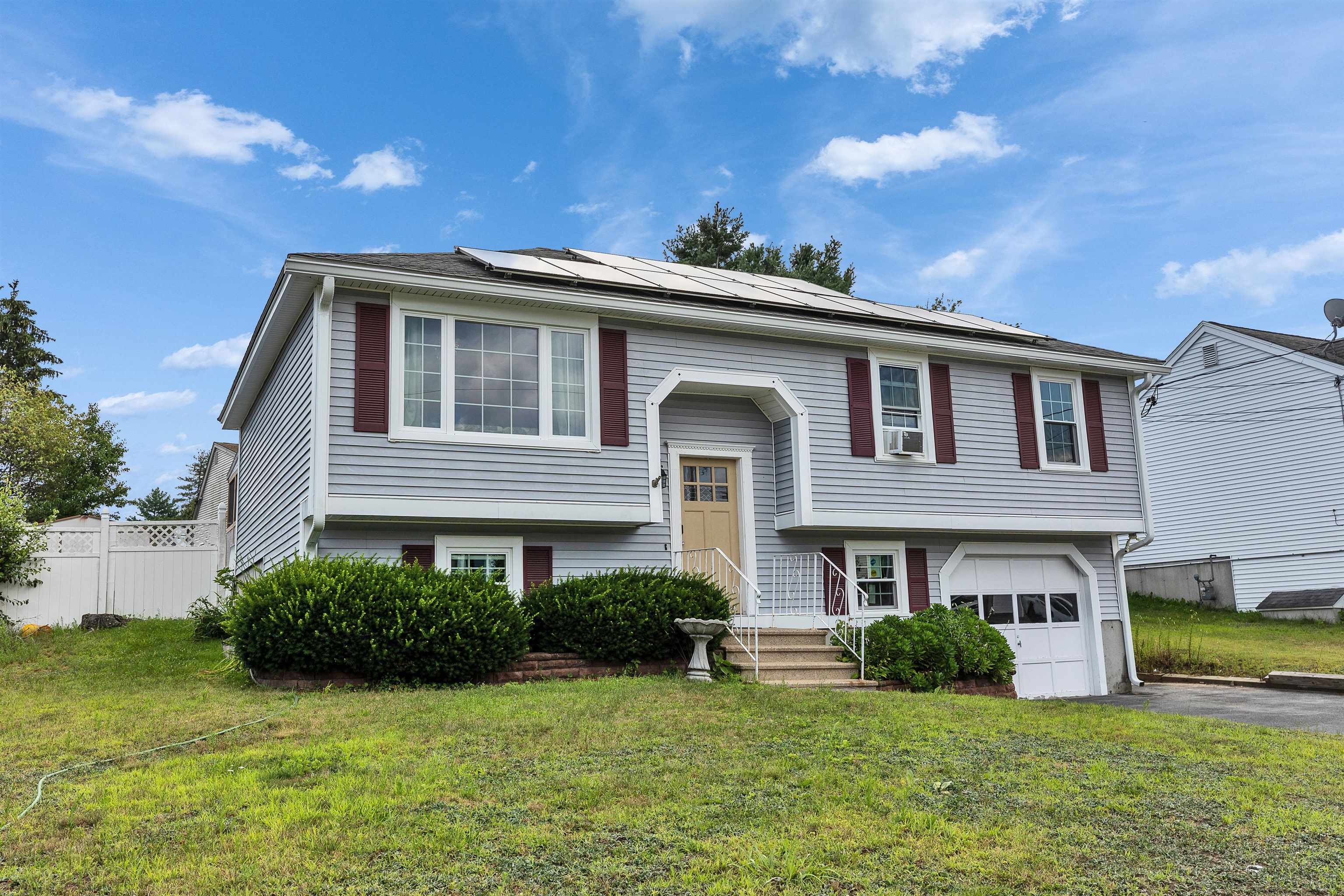 52 Pullman Street Manchester, NH 03103 - Photo 1 of 45 Gallery Image 1