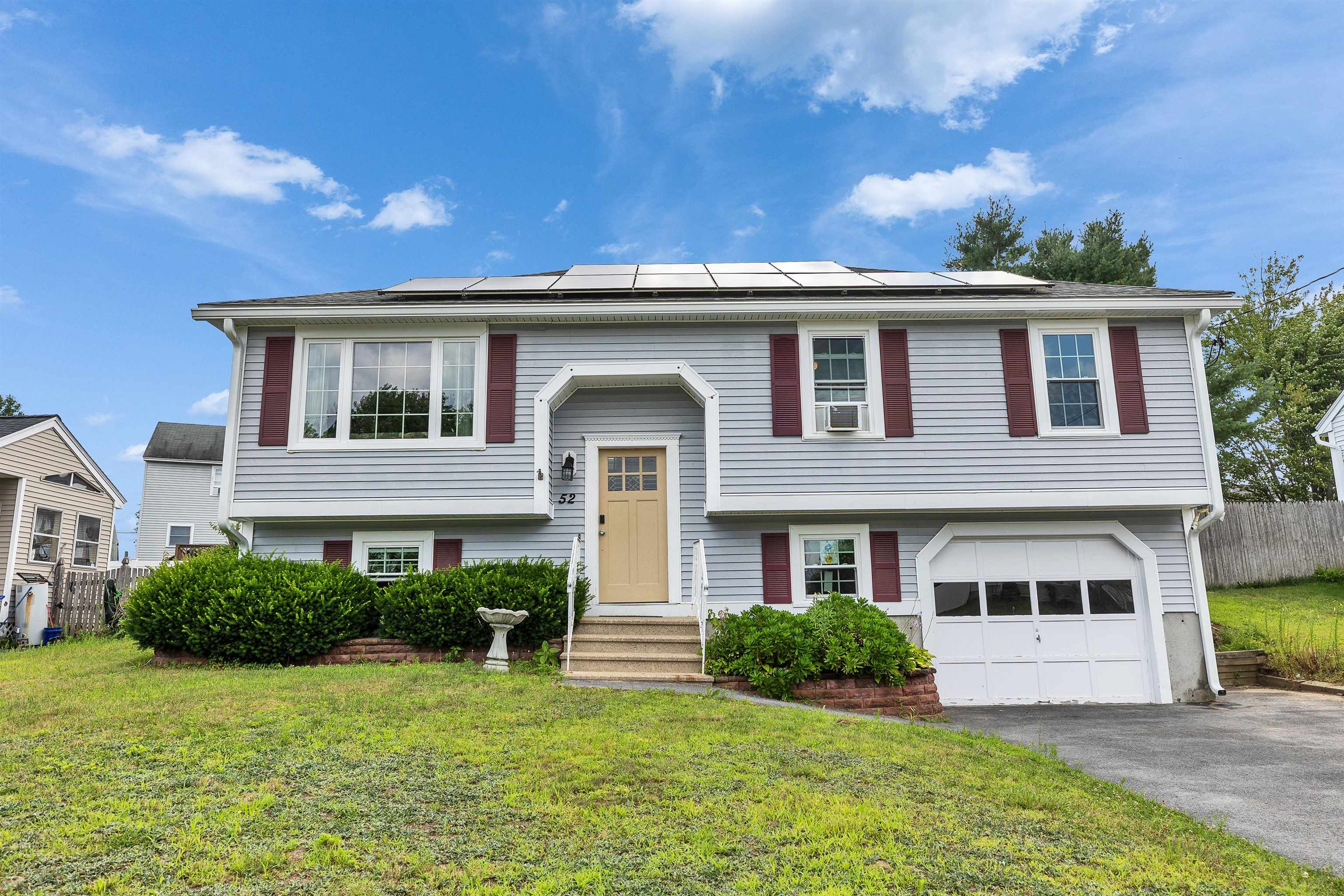 52 Pullman Street Manchester, NH 03103 - Photo 2 of 45 Gallery Image 2