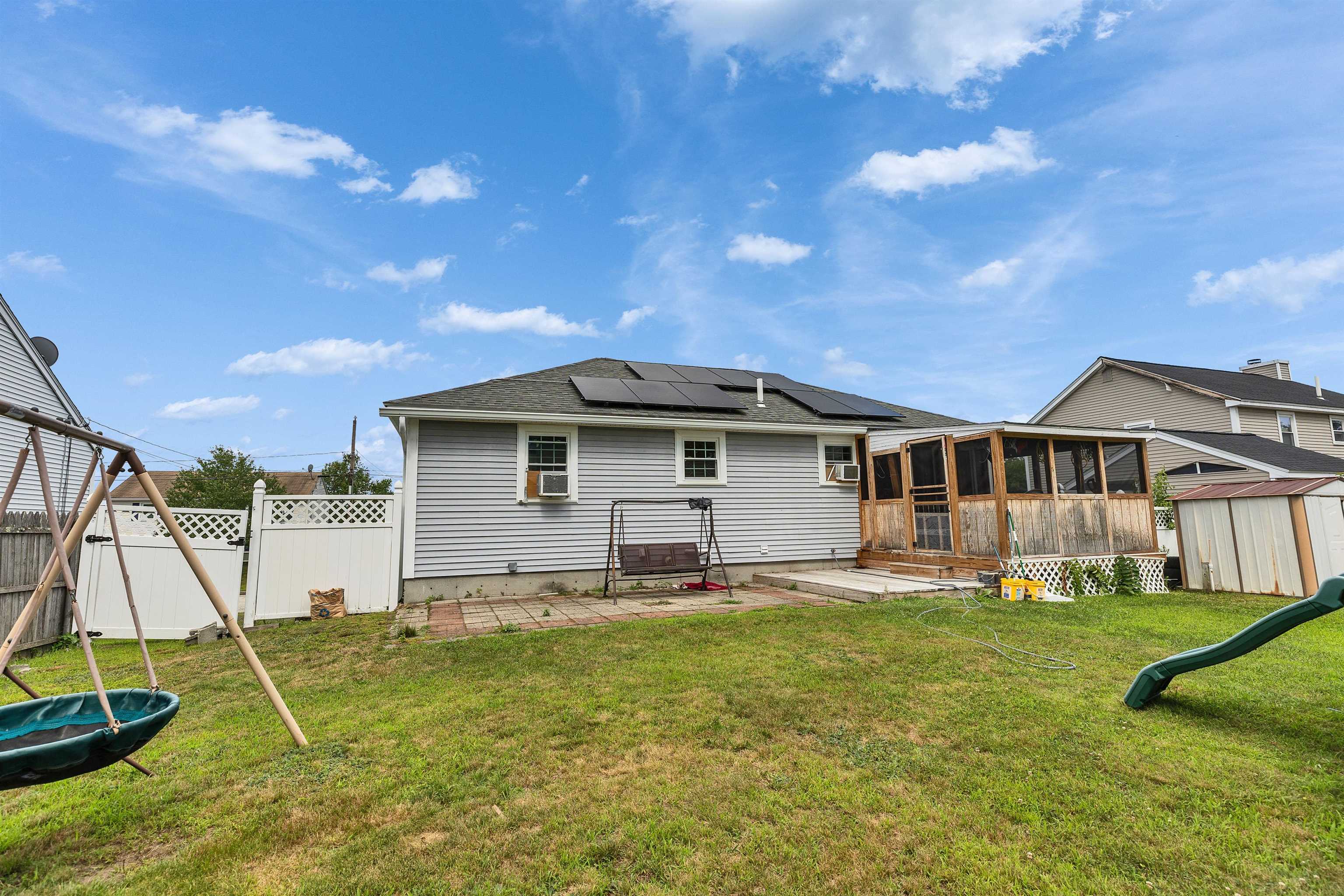 52 Pullman Street Manchester, NH 03103 - Photo 42 of 45 Gallery Image 42