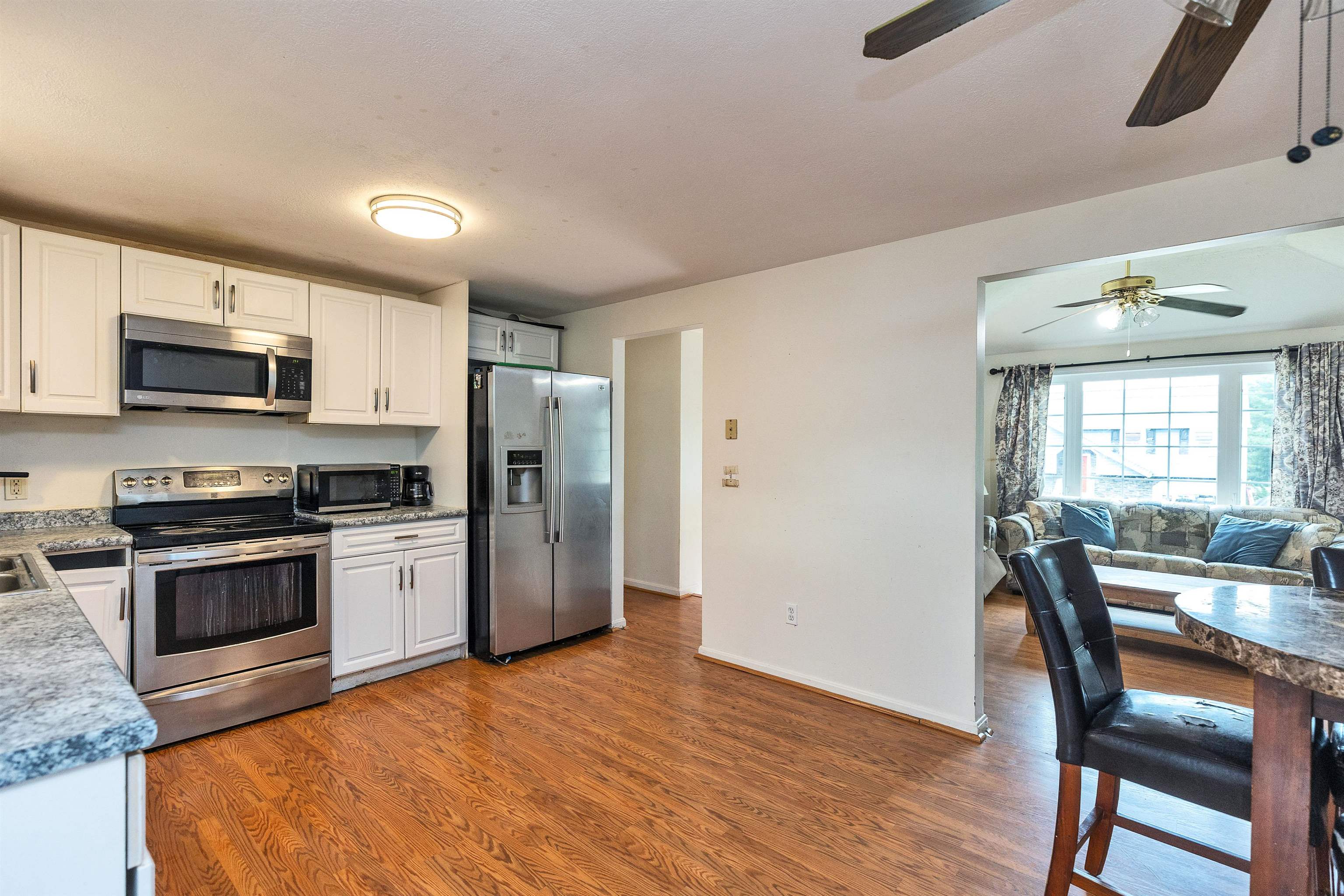 52 Pullman Street Manchester, NH 03103 - Photo 7 of 45 Gallery Image 7