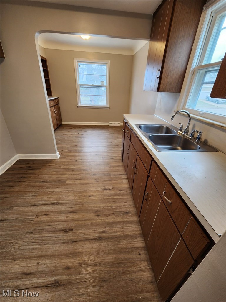 4392 Ardmore Road South Euclid, OH 44121 - Photo 6 of 17