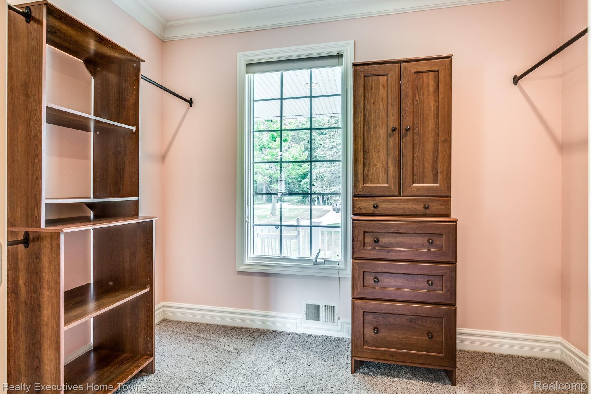 3934 State Road Fort Gratiot, MI 48059 - Photo 32 of 44 3934 State Rd-33.JPG