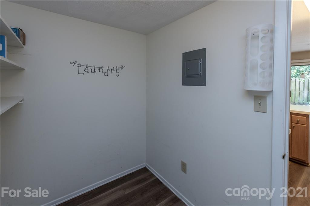 6712 Thermal Road Charlotte, NC 28211 - Photo 11 of 34 Gallery Image 11