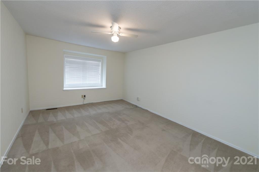 6712 Thermal Road Charlotte, NC 28211 - Photo 28 of 34 Gallery Image 28