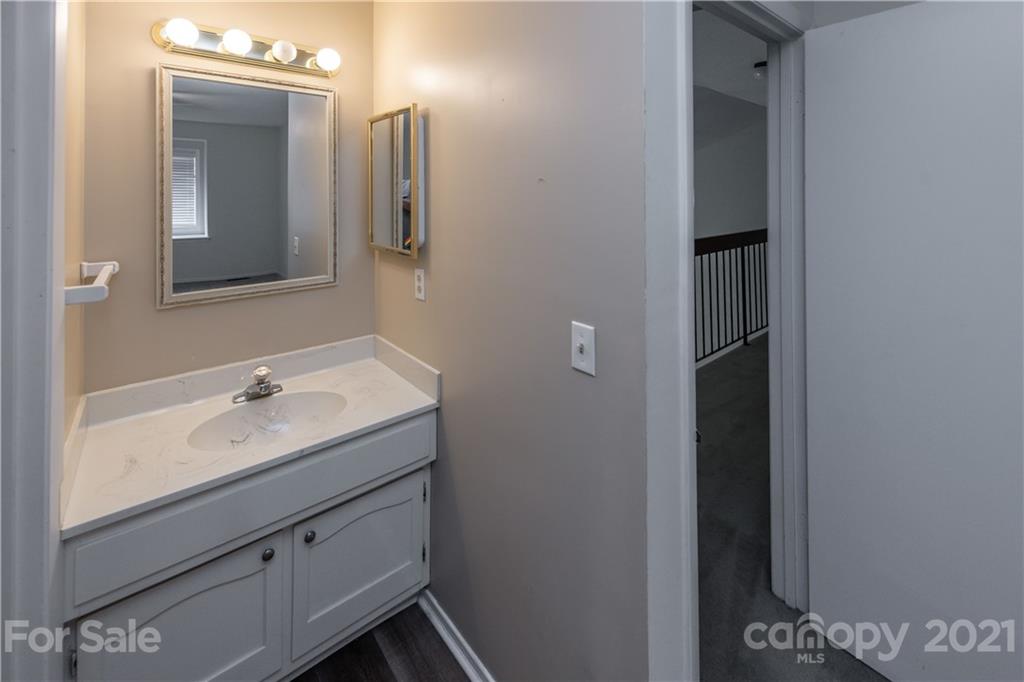6712 Thermal Road Charlotte, NC 28211 - Photo 30 of 34 Gallery Image 30