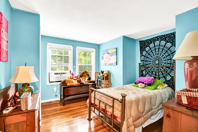 $1,100,000 | 46 Kensington Road, Hampton Falls, NH 03844