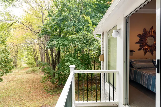 $1,100,000 | 46 Kensington Road, Hampton Falls, NH 03844