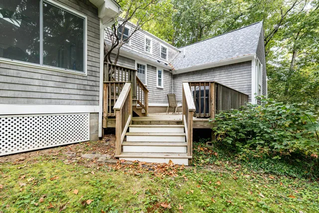 $1,100,000 | 46 Kensington Road, Hampton Falls, NH 03844