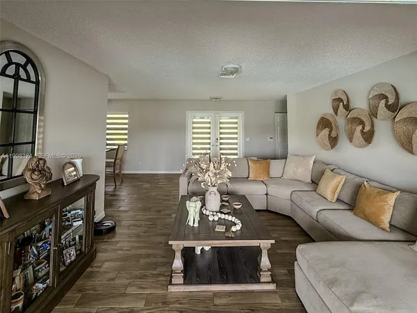 $4,250 | 11820 Northwest 23rd Street, Pembroke Pines, FL 33026