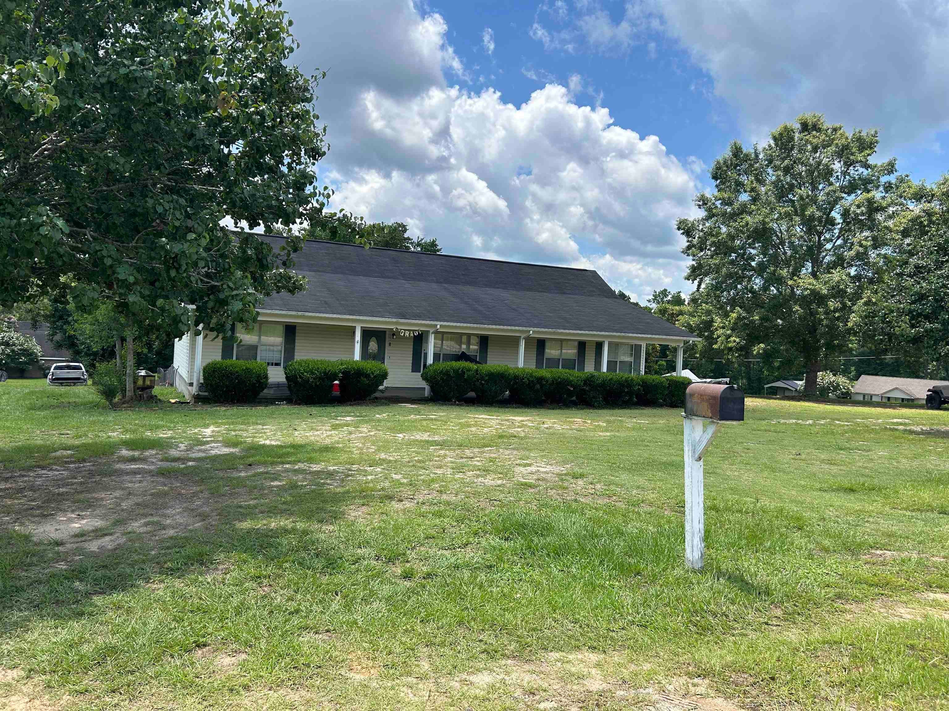 12212 Hibiscus Road Andalusia, AL 36420 - Photo 1 of 12 Gallery Image 1