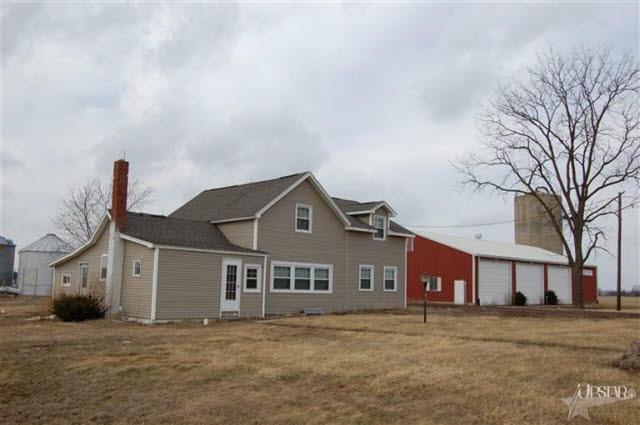 10726 Rowe Road Monroeville, IN 46773 - Photo 2 of 12