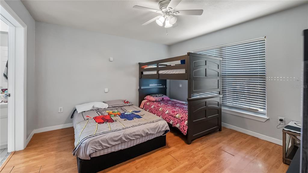 5483 Vineland Road, Unit 10103 Orlando, FL 32811 - Photo 12 of 18