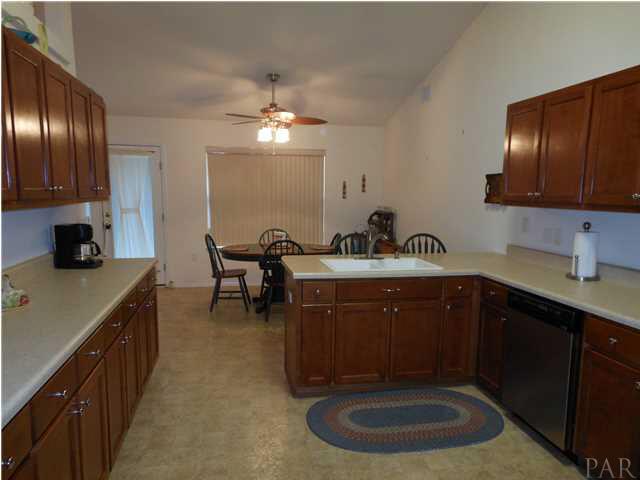 4803 Ribault Lane Milton, FL 32570 - Photo 7 of 17