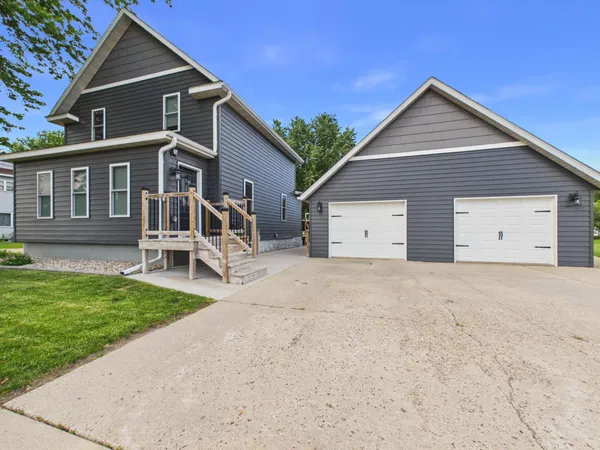 $279,900 | 503 Main Street East, Freeport, MN 56331