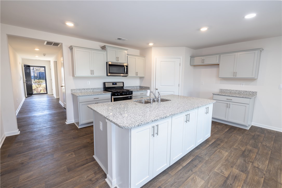 217 Millhone Way Pendleton, SC 29670 - Photo 3 of 22 Gallery Image 3
