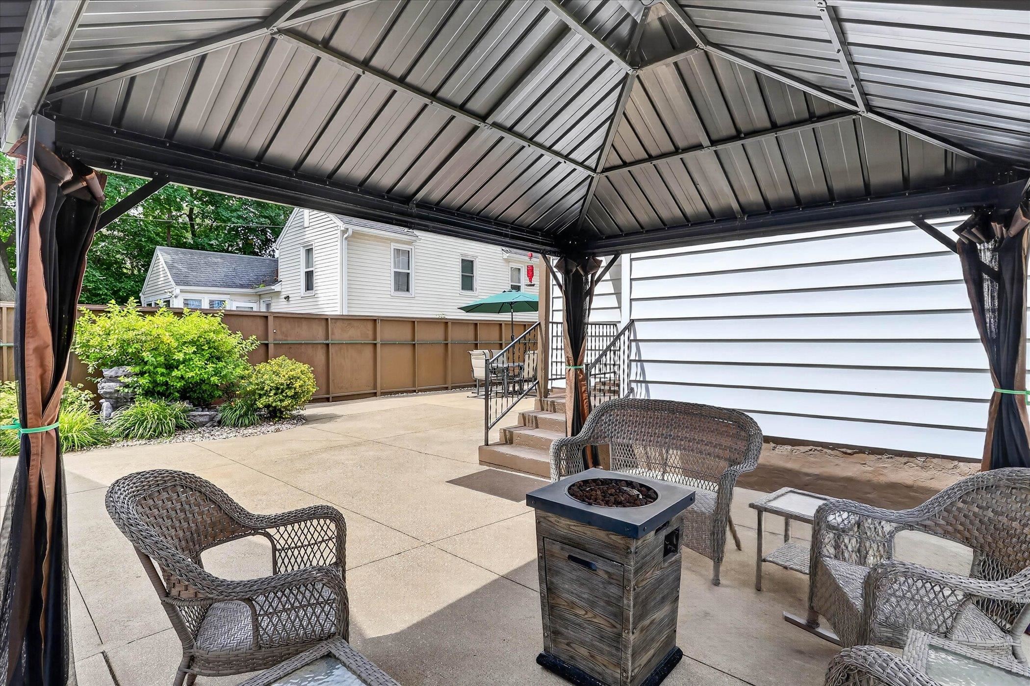 1123 8th Street Beloit, WI 53511 - Photo 55 of 59