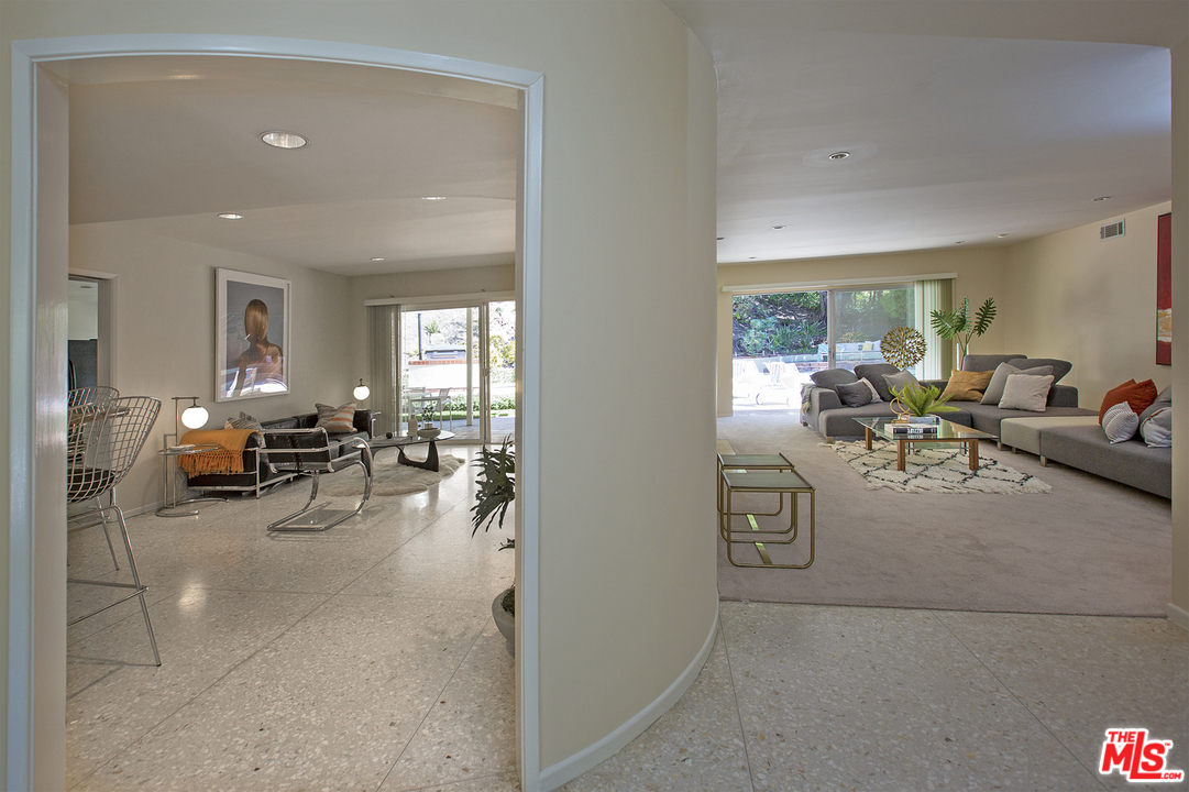 1800 Roscomare Road Los Angeles, CA 90077 - Photo 13 of 34