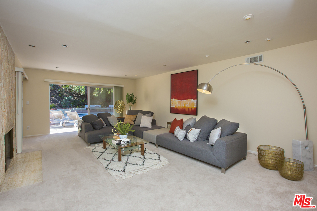1800 Roscomare Road Los Angeles, CA 90077 - Photo 6 of 34