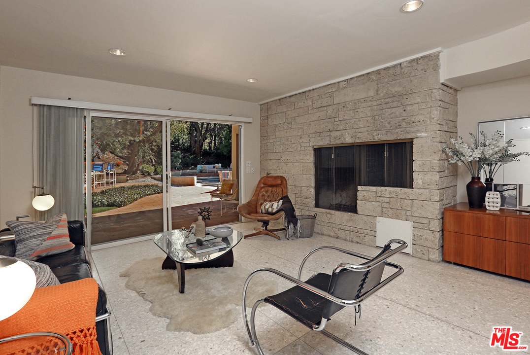 1800 Roscomare Road Los Angeles, CA 90077 - Photo 7 of 34