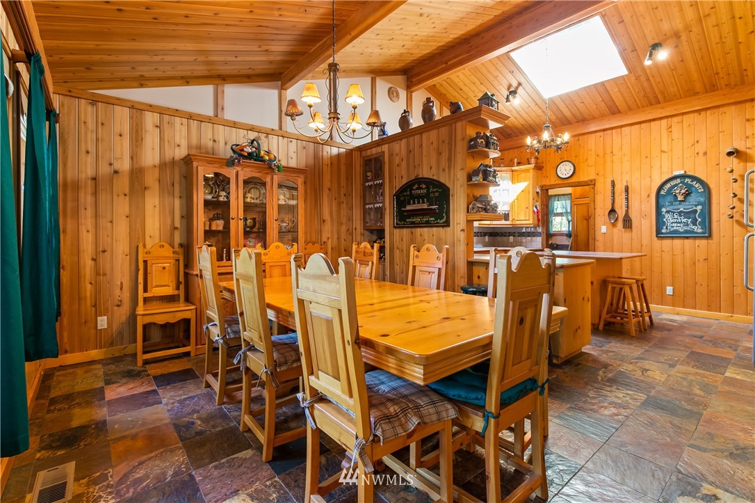 15030 Welcome Road Glacier, WA 98244 - Photo 11 of 40 Gallery Image 11