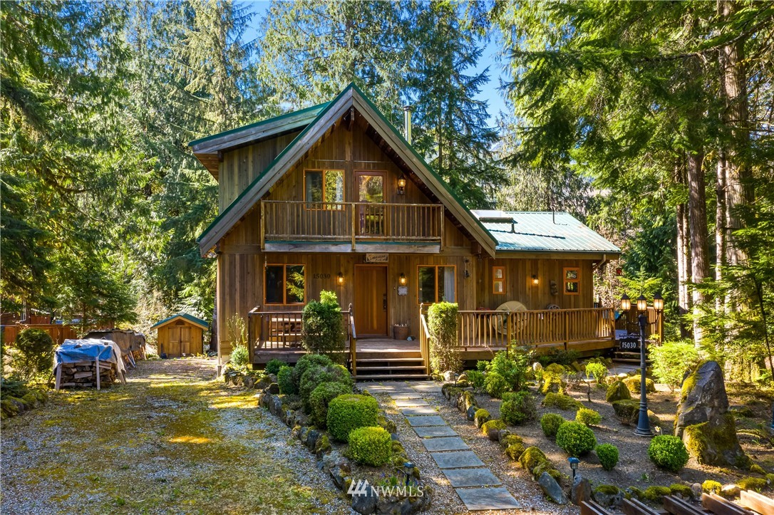15030 Welcome Road Glacier, WA 98244 - Photo 3 of 40 Gallery Image 3