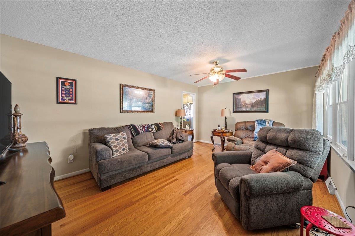 128 State Rd S-44-313 Union, SC 29379 - Photo 6 of 29