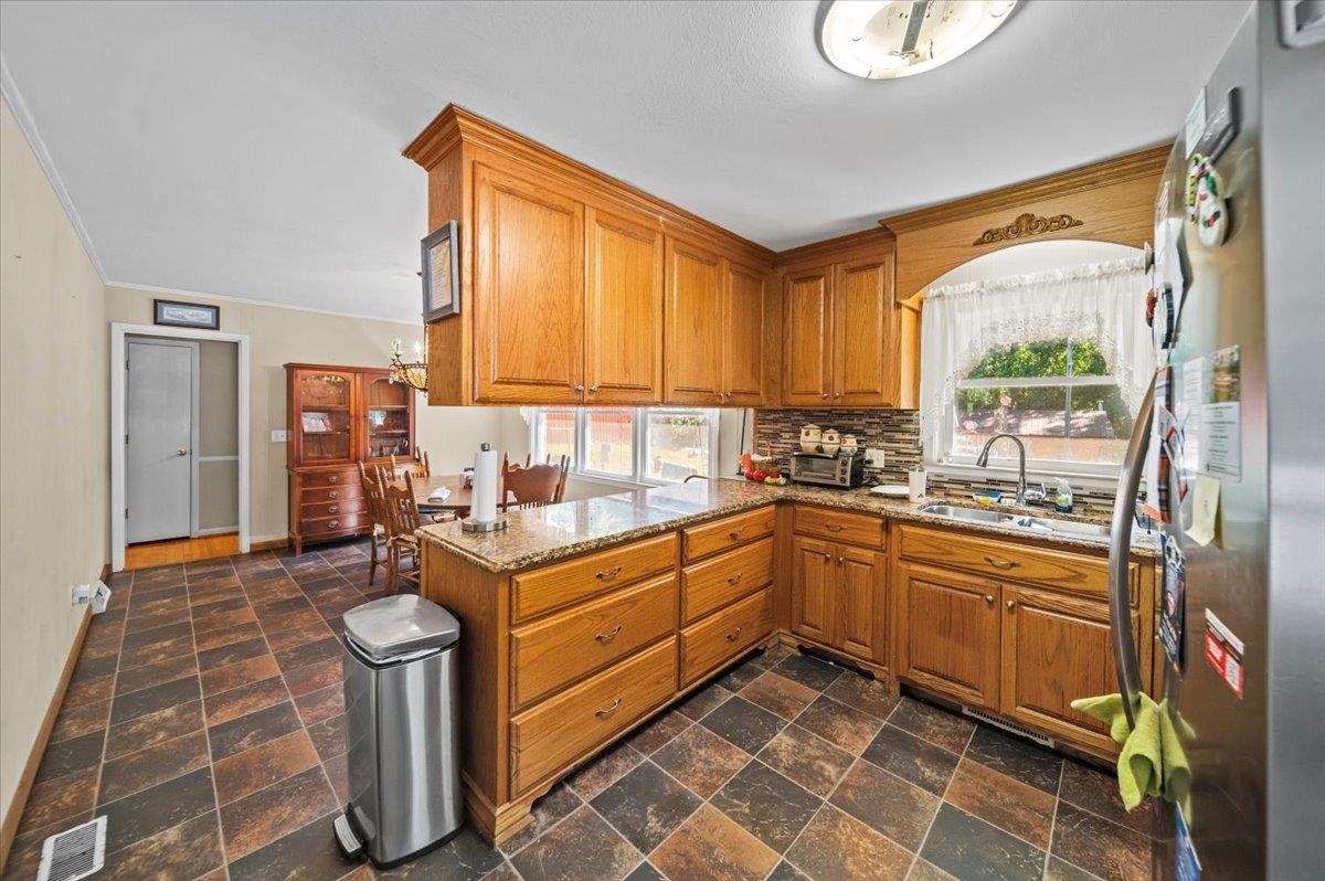 128 State Rd S-44-313 Union, SC 29379 - Photo 10 of 29