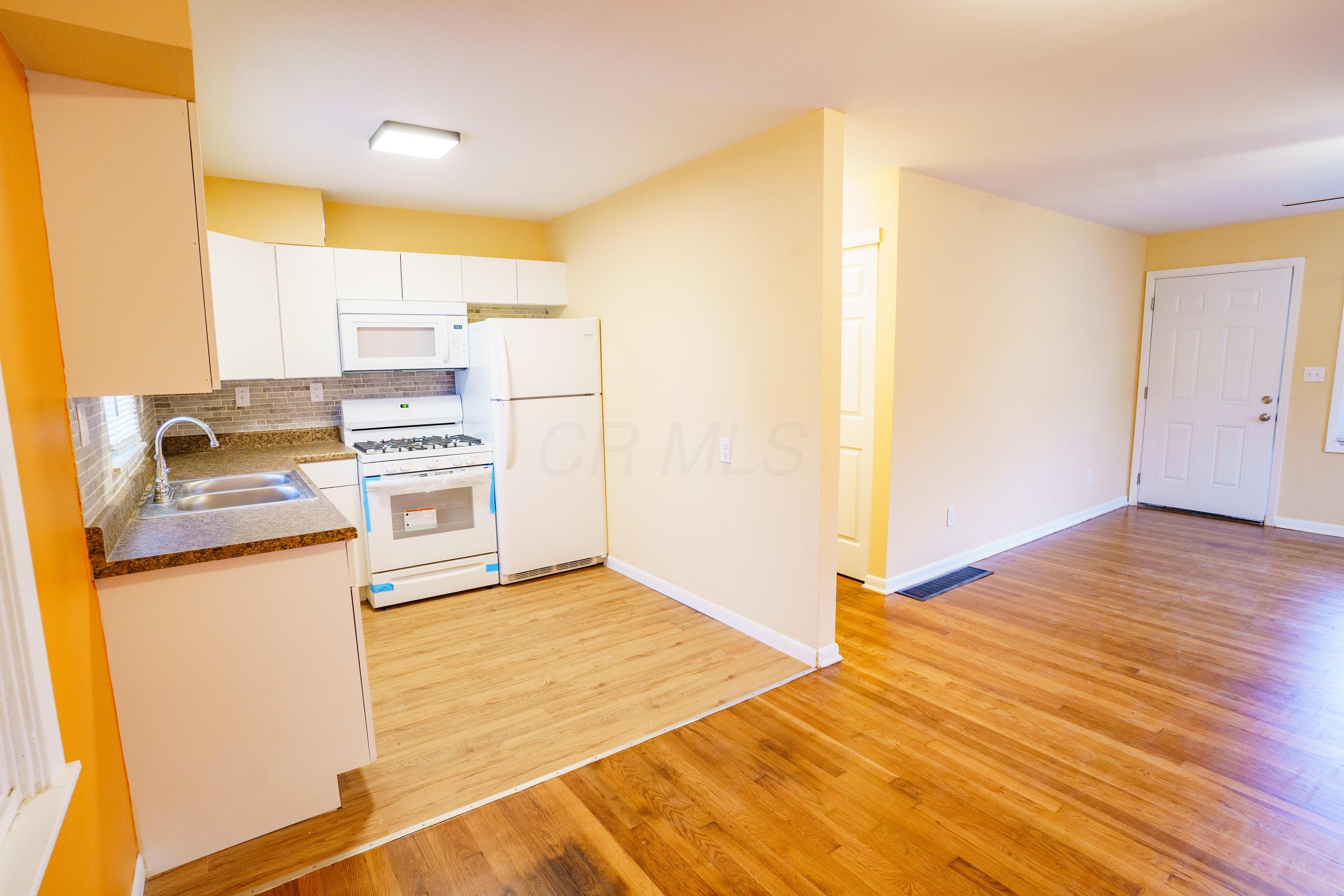 1690 Sale Road Columbus, OH 43224 - Photo 9 of 31 Gallery Image 9